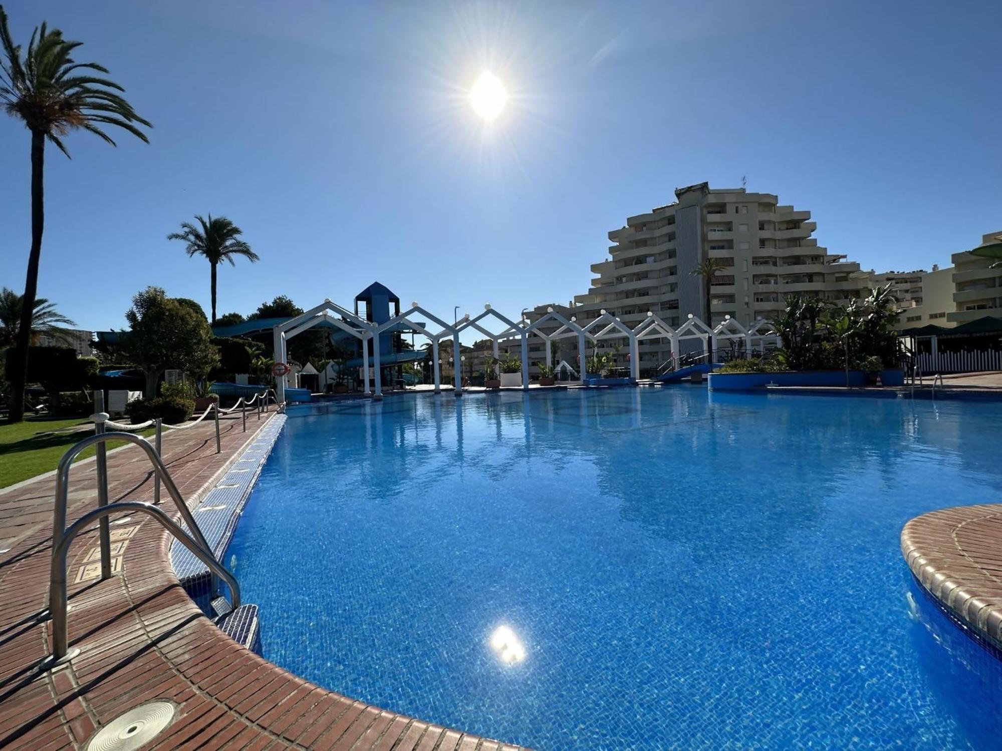 Frontal Al Mar Benalbeach Apartment Benalmadena