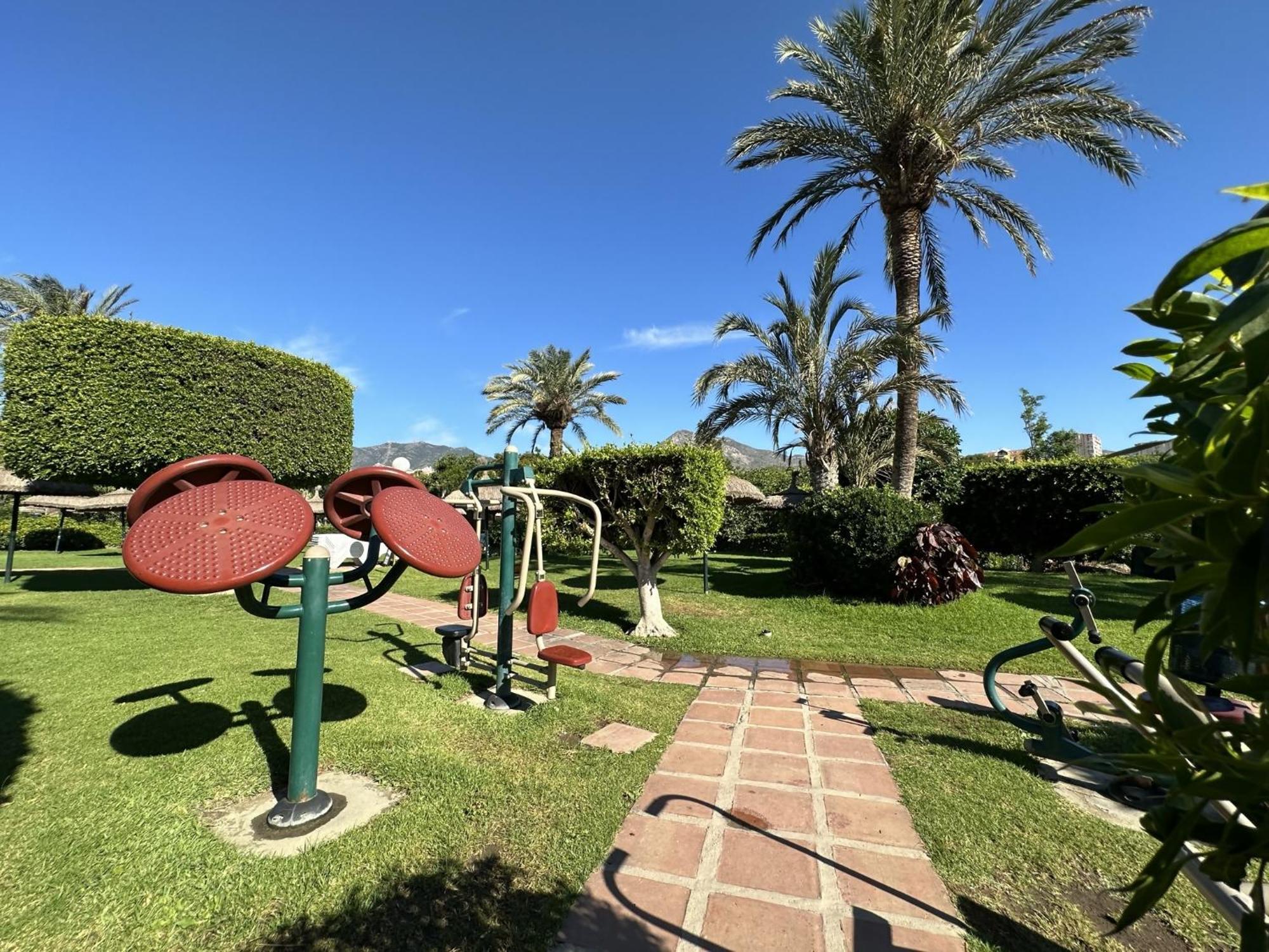 Apartment Frontal Al Mar Benalbeach
