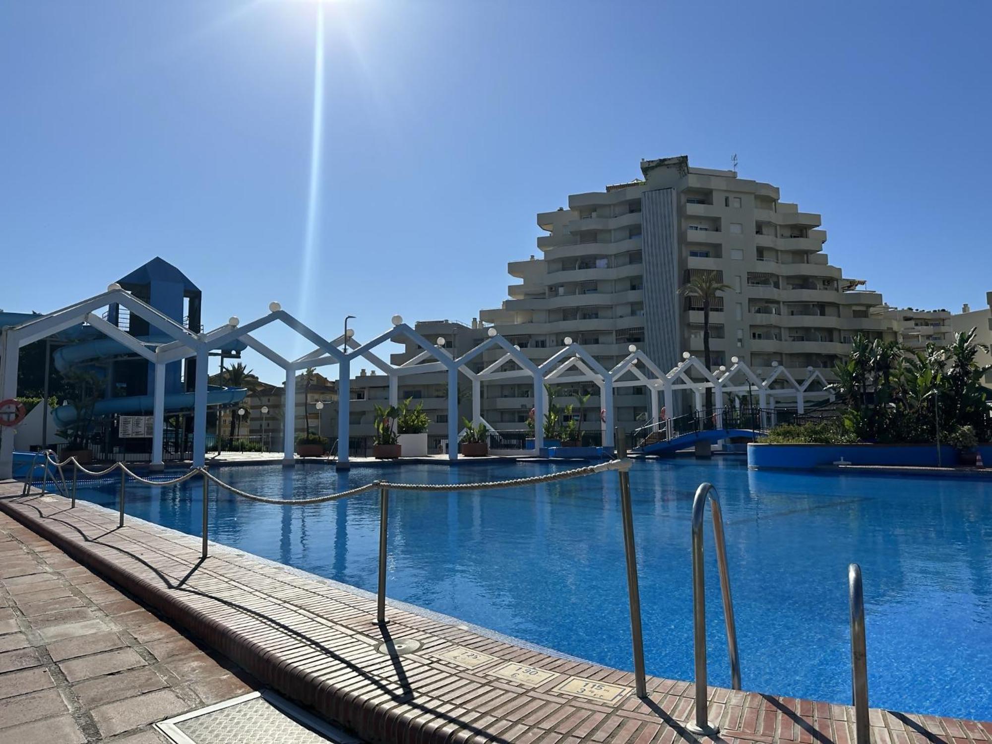 Apartment Frontal Al Mar Benalbeach *