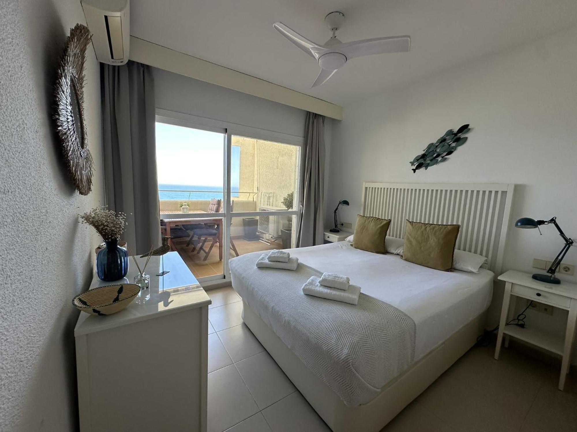 Apartment Frontal Al Mar Benalbeach *