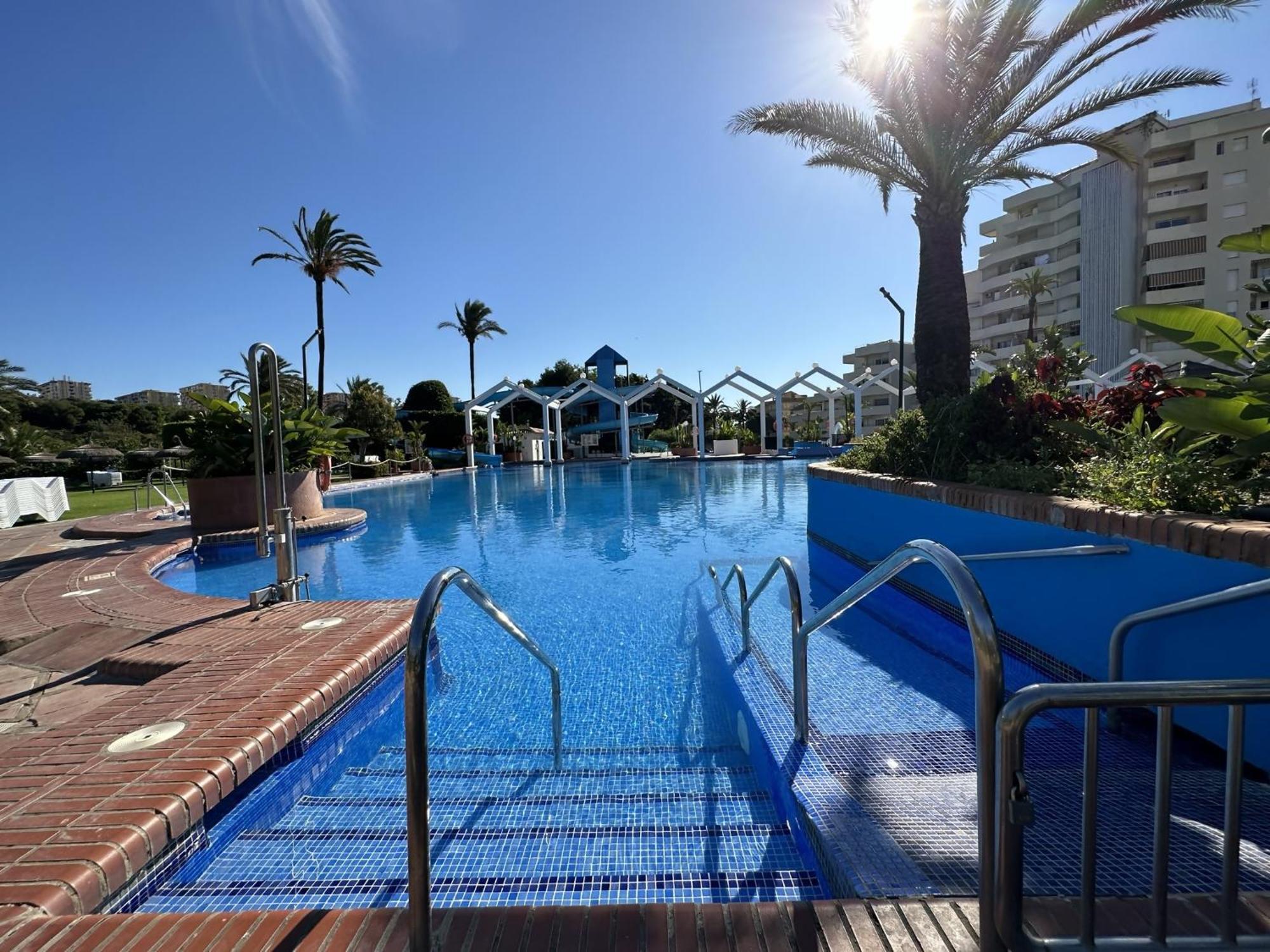 Apartment Frontal Al Mar Benalbeach *
